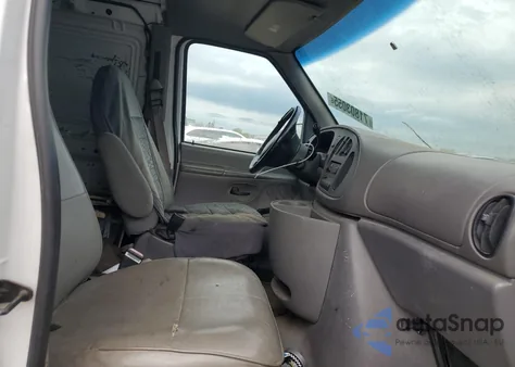 1997 Ford Econoline E350 Super Duty Van из США, поврежденный, VIN 1FTJS34L4VHB29971